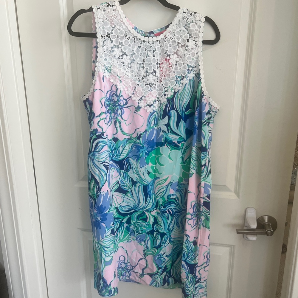 NWT Lilly Pulitzer shift dress with lace detailing size 16